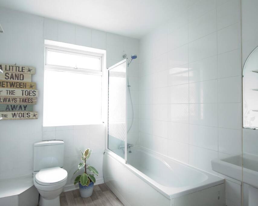 City Centre 4 Bedroom House Winchester Exterior foto